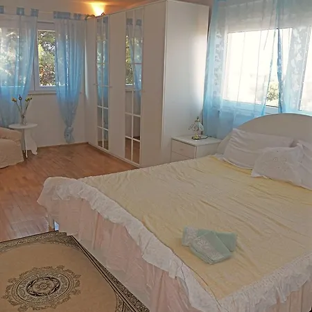 Apartment House Dubravka 1946