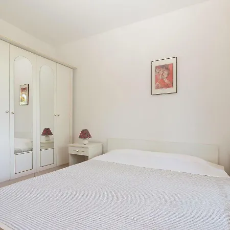 House Dubravka 1946 Pula