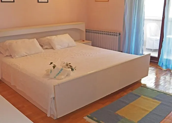 Apartament House Dubravka 1946 Pula