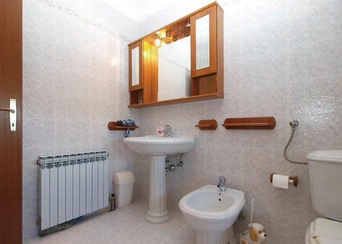 House Dubravka 1946 Apartament