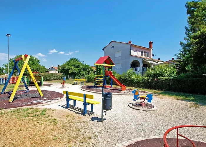 Apartament House Dubravka 1946 Pula