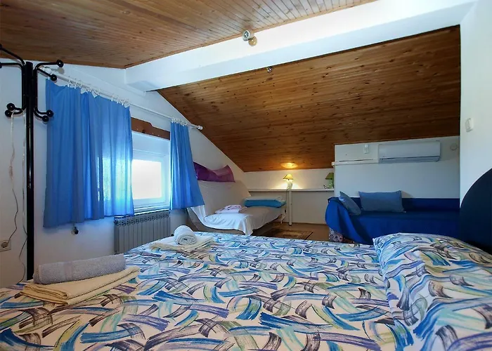 House Dubravka 1946 Pula