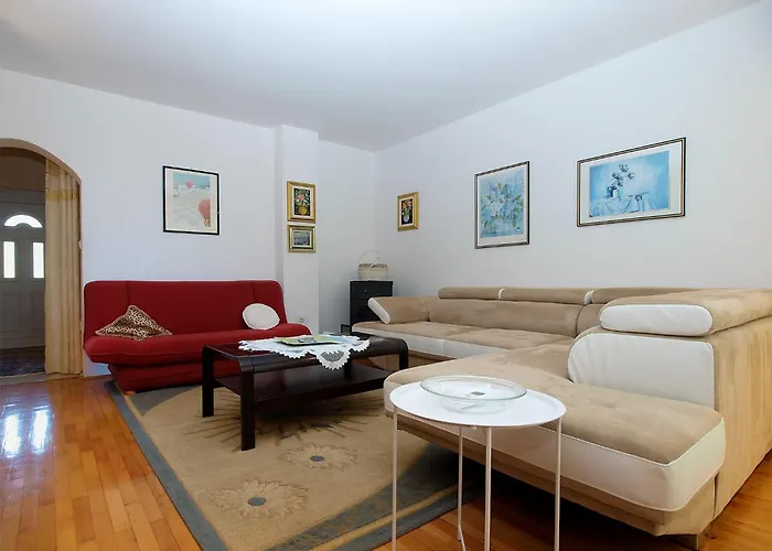 House Dubravka 1946 Apartament *