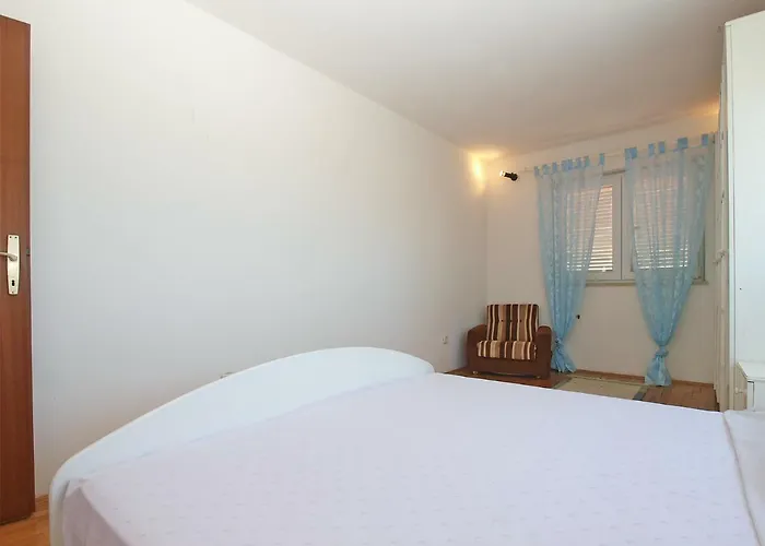 House Dubravka 1946 Apartament *