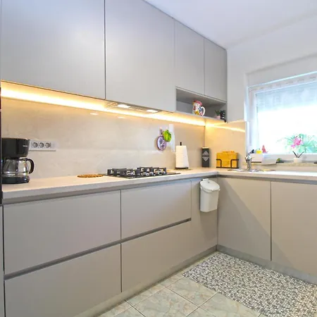 House Dubravka 1946 Apartment
