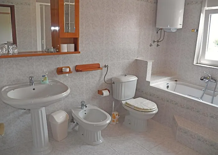 House Dubravka 1946 Апартаменти *