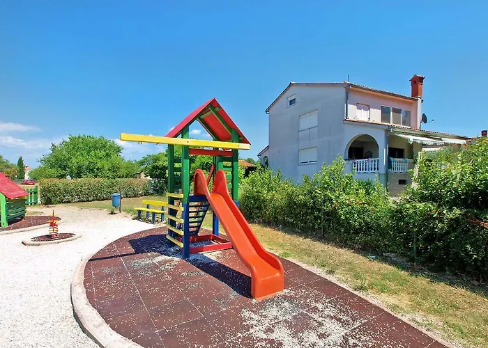 House Dubravka 1946 Пула