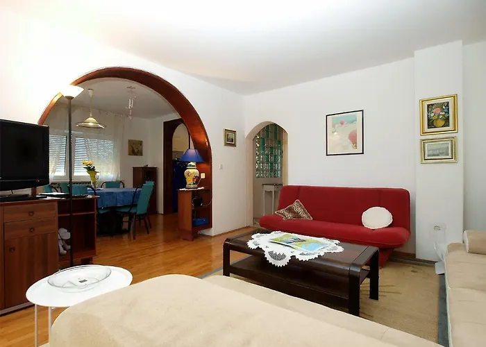 House Dubravka 1946 Pula