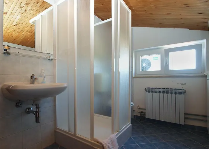 House Dubravka 1946 Апартаменти *