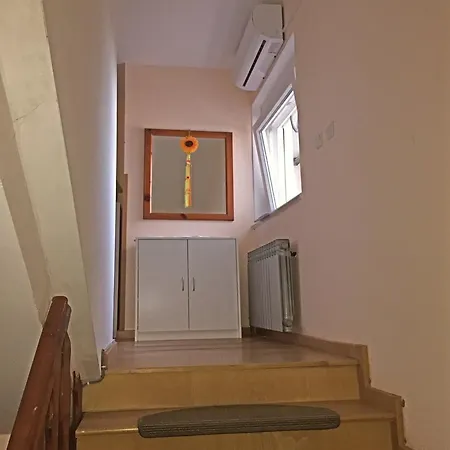 House Dubravka 1946 פולה